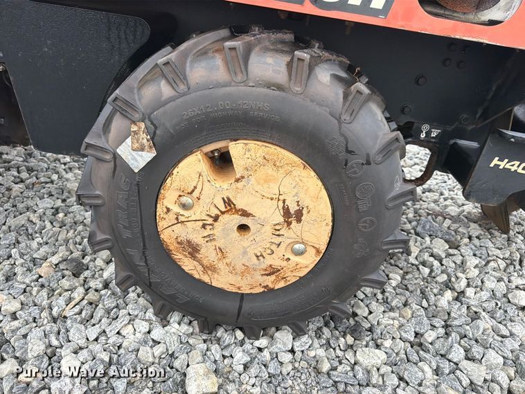 image for item YA5438 2016 Ditch Witch 410SX trencher