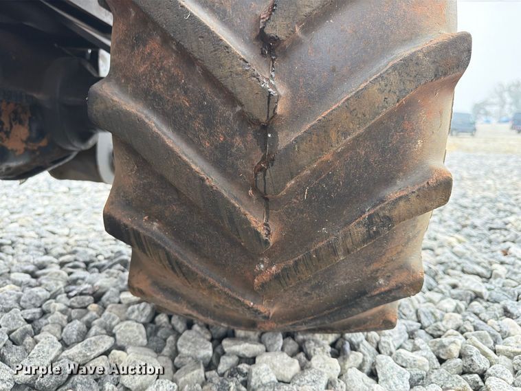 image for item YA5438 2016 Ditch Witch 410SX trencher