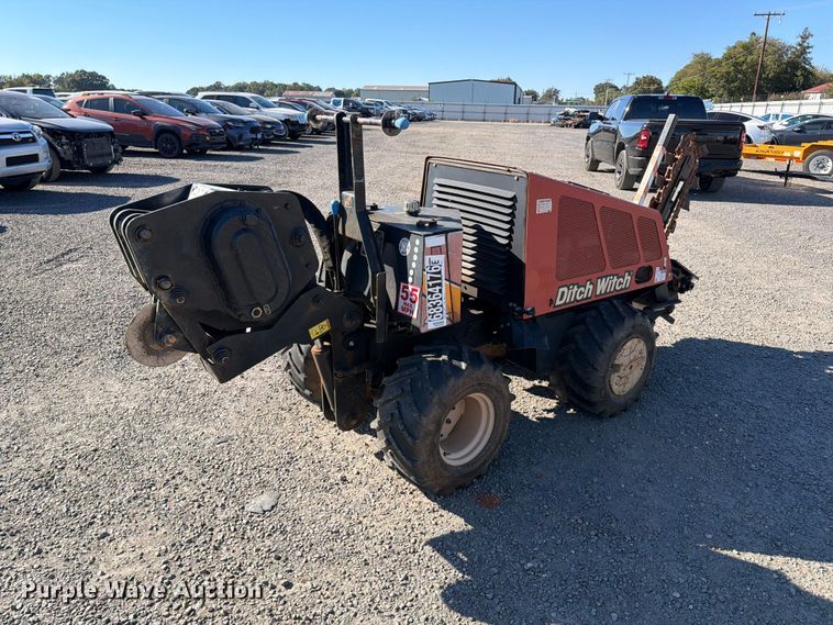 image for item YA5440 2016 Ditch Witch 410SX trencher