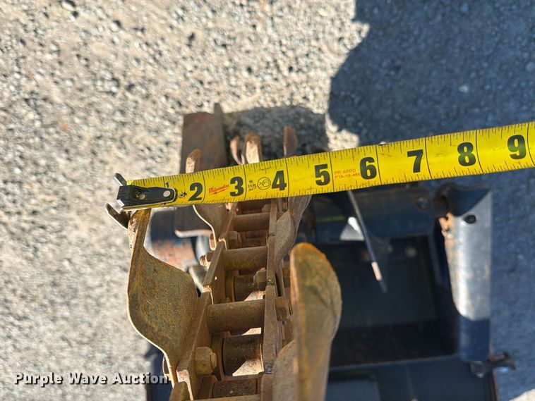 image for item YA5440 2016 Ditch Witch 410SX trencher