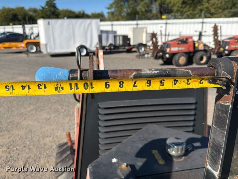 image for item YA5440 2016 Ditch Witch 410SX trencher