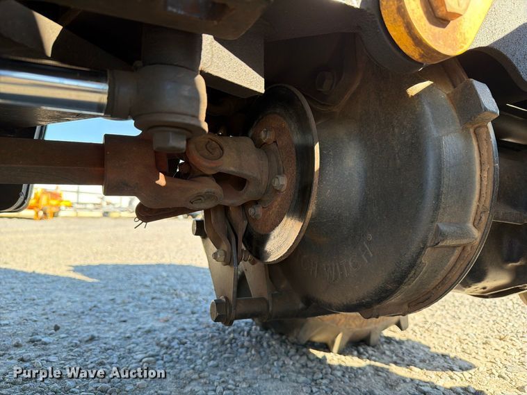 image for item YA5440 2016 Ditch Witch 410SX trencher