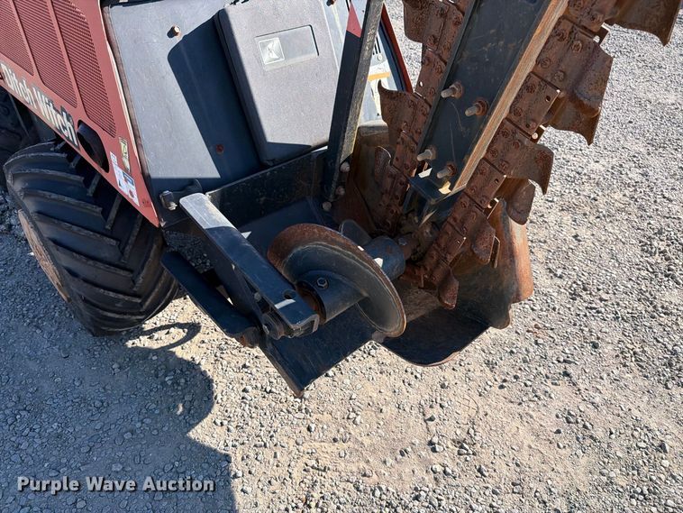 image for item YA5441 2016 Ditch Witch 410SX trencher