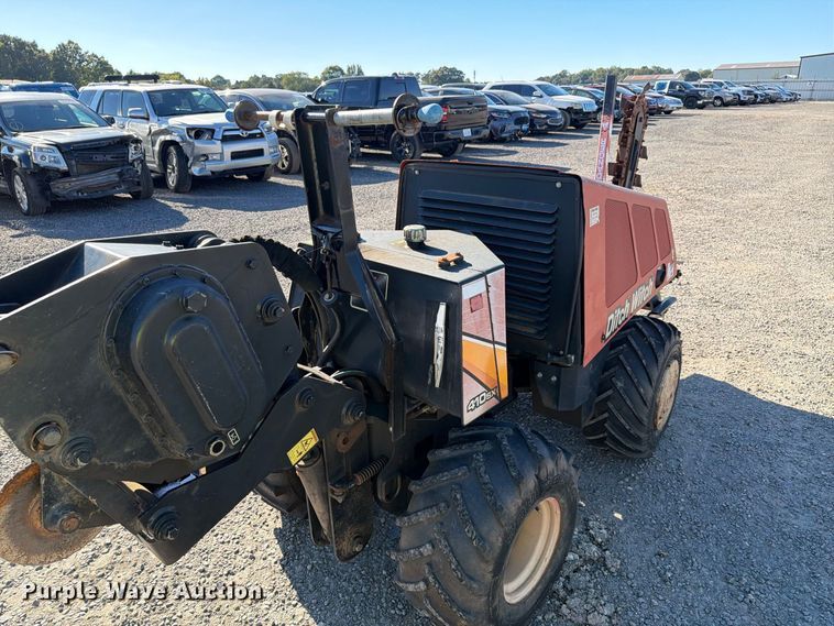 image for item YA5441 2016 Ditch Witch 410SX trencher