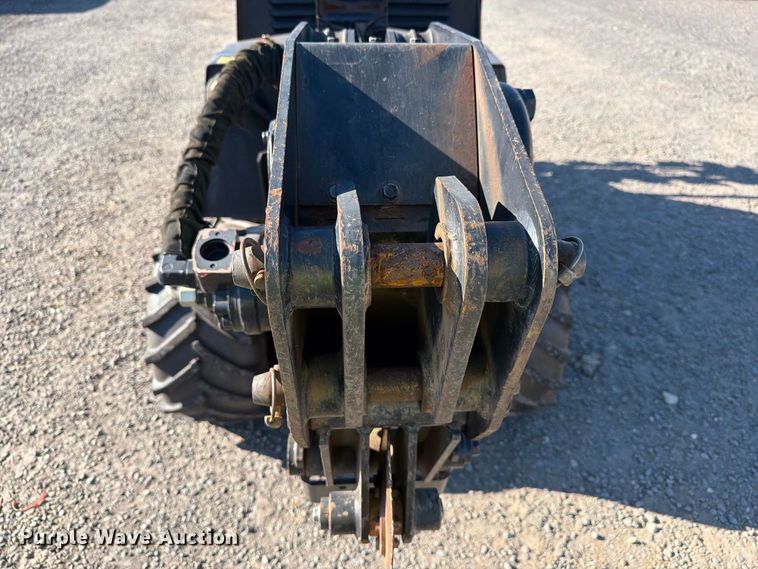 image for item YA5441 2016 Ditch Witch 410SX trencher