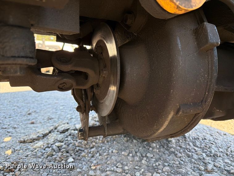 image for item YA5441 2016 Ditch Witch 410SX trencher