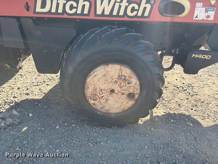 image for item YA5441 2016 Ditch Witch 410SX trencher