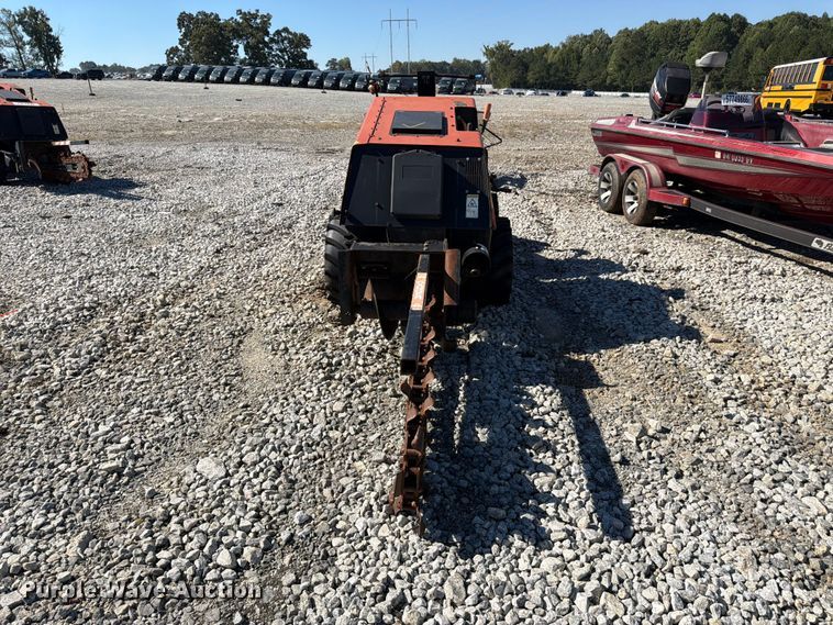 image for item YA5465 2015 Ditch Witch 410SX trencher