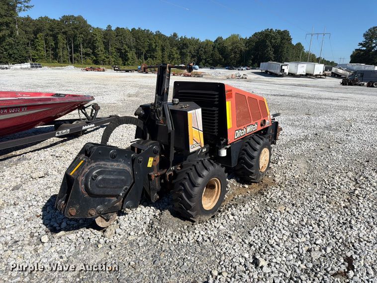 image for item YA5465 2015 Ditch Witch 410SX trencher