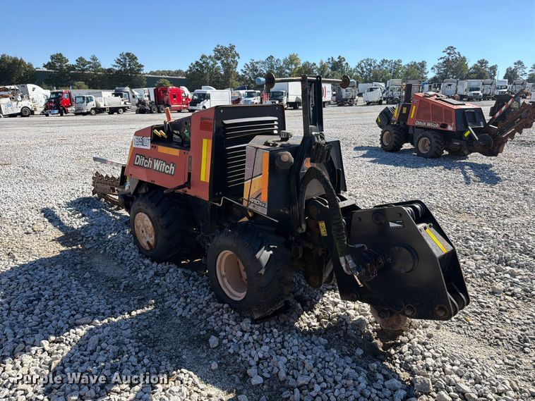 image for item YA5465 2015 Ditch Witch 410SX trencher