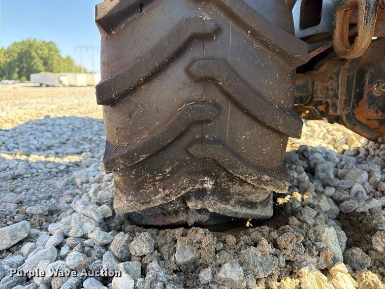 image for item YA5465 2015 Ditch Witch 410SX trencher