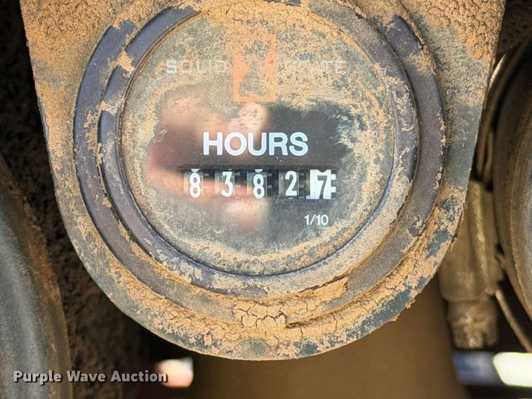 image for item YA5467 2015 Ditch Witch R300 cable plow
