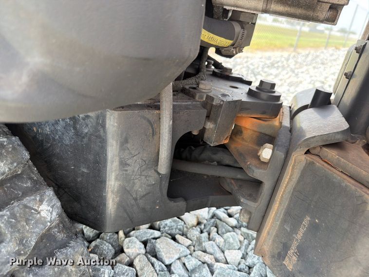 image for item YA5468 2018 Ditch Witch R300 cable plow
