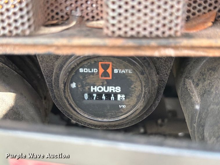 image for item YA5468 2018 Ditch Witch R300 cable plow