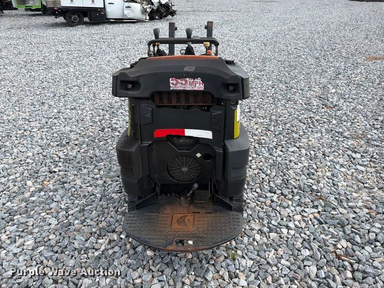 image for item YA5469 2017 Ditch Witch R300 cable plow