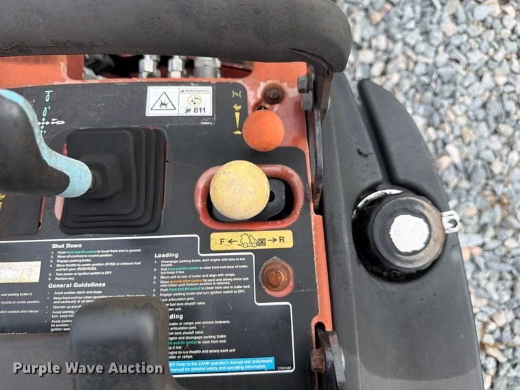 image for item YA5469 2017 Ditch Witch R300 cable plow