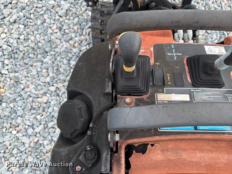 image for item YA5469 2017 Ditch Witch R300 cable plow