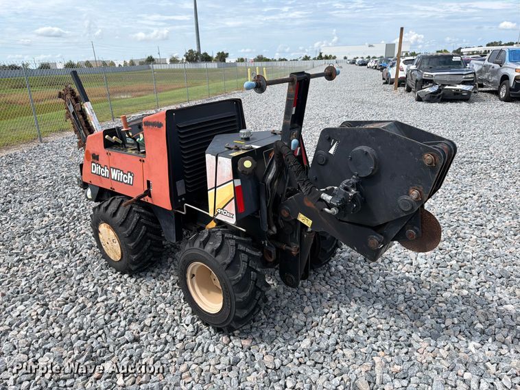 image for item YA5470 2016 Ditch Witch 410SX trencher