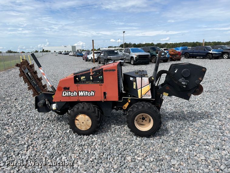 image for item YA5470 2016 Ditch Witch 410SX trencher