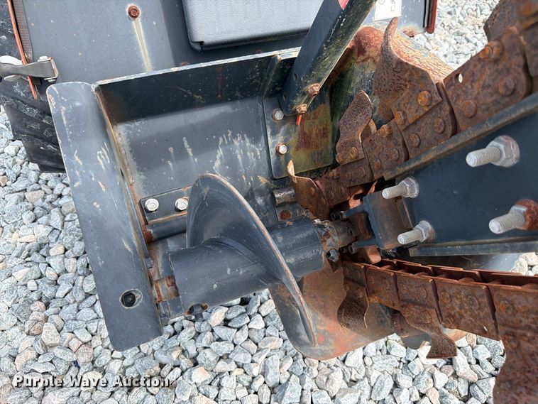 image for item YA5470 2016 Ditch Witch 410SX trencher