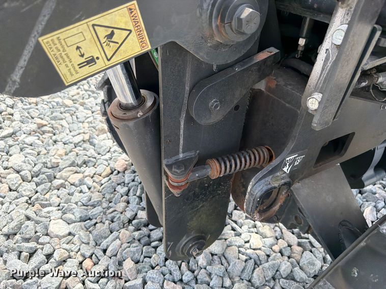 image for item YA5470 2016 Ditch Witch 410SX trencher