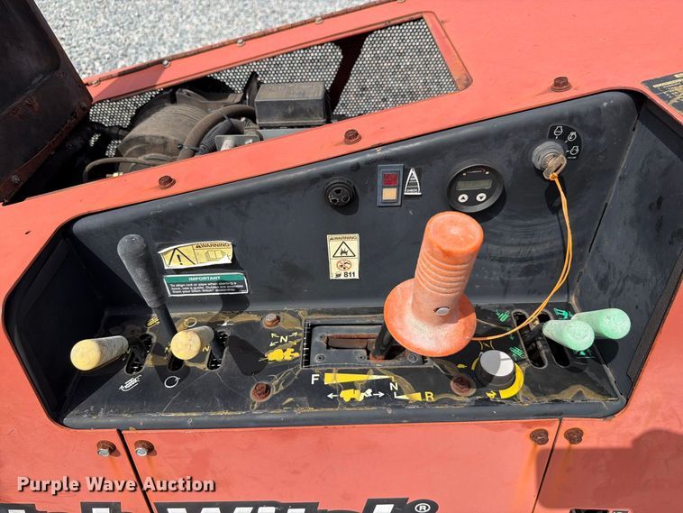 image for item YA5470 2016 Ditch Witch 410SX trencher