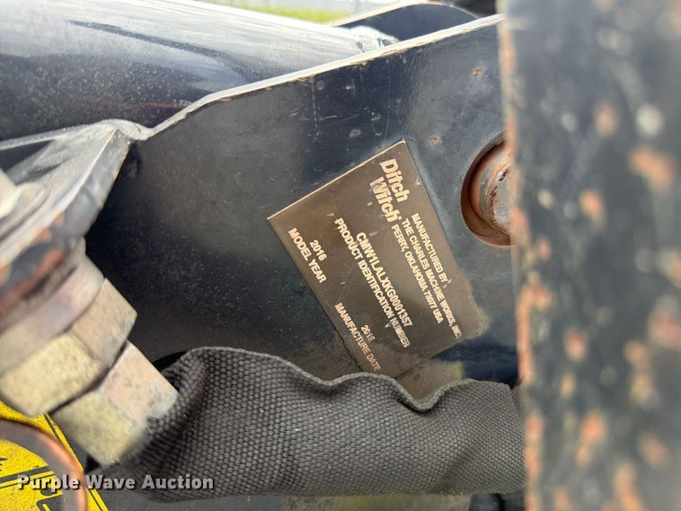 image for item YA5471 2015 Ditch Witch R300 cable plow