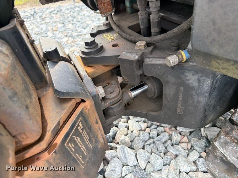 image for item YA5471 2015 Ditch Witch R300 cable plow