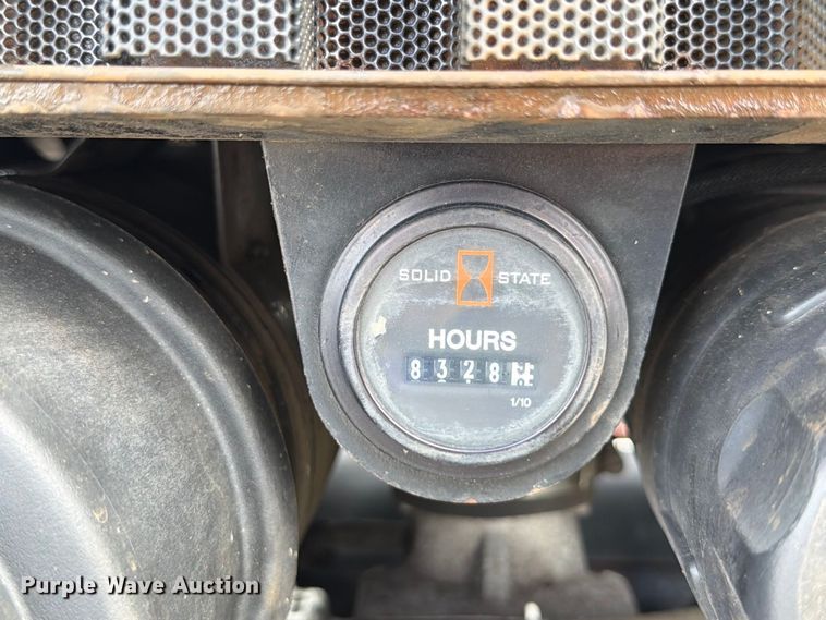 image for item YA5471 2015 Ditch Witch R300 cable plow