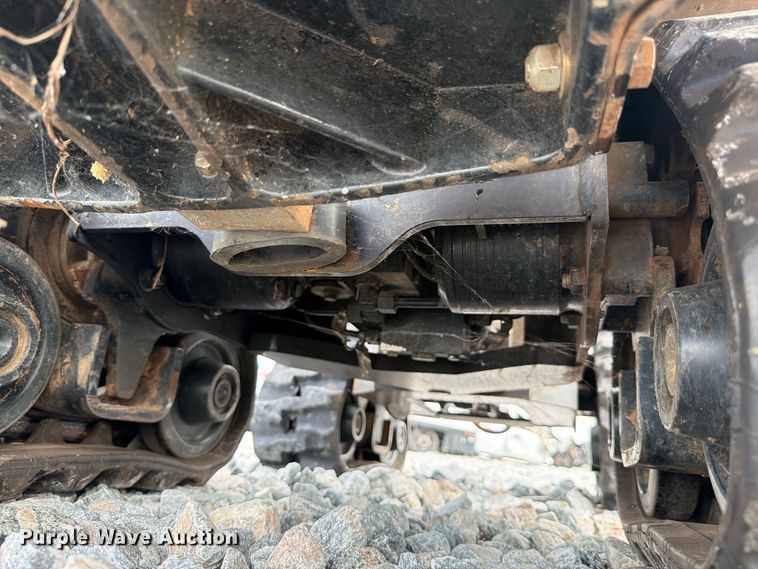 image for item YA5471 2015 Ditch Witch R300 cable plow