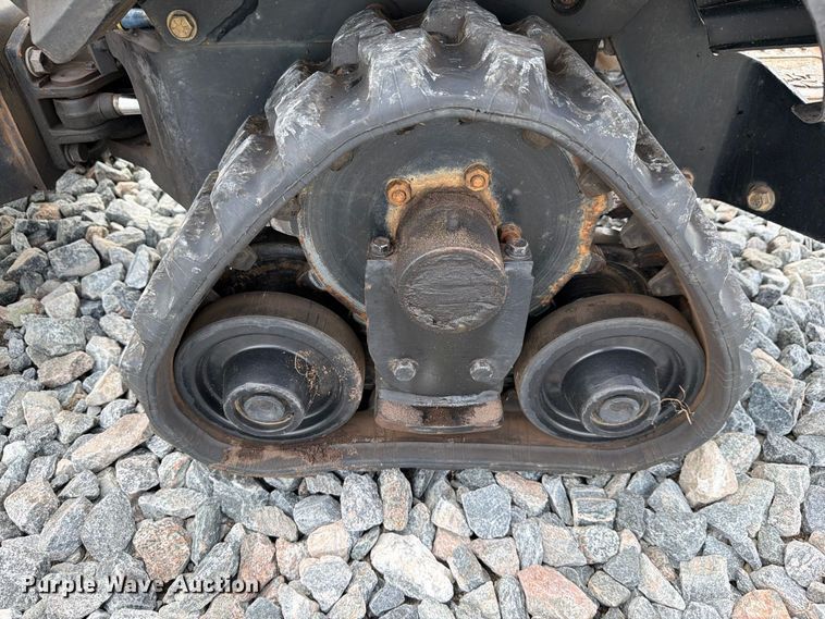 image for item YA5471 2015 Ditch Witch R300 cable plow
