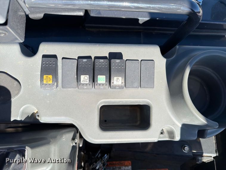 image for item YA5634 2025 Yanmar VIO55-6A mini excavator