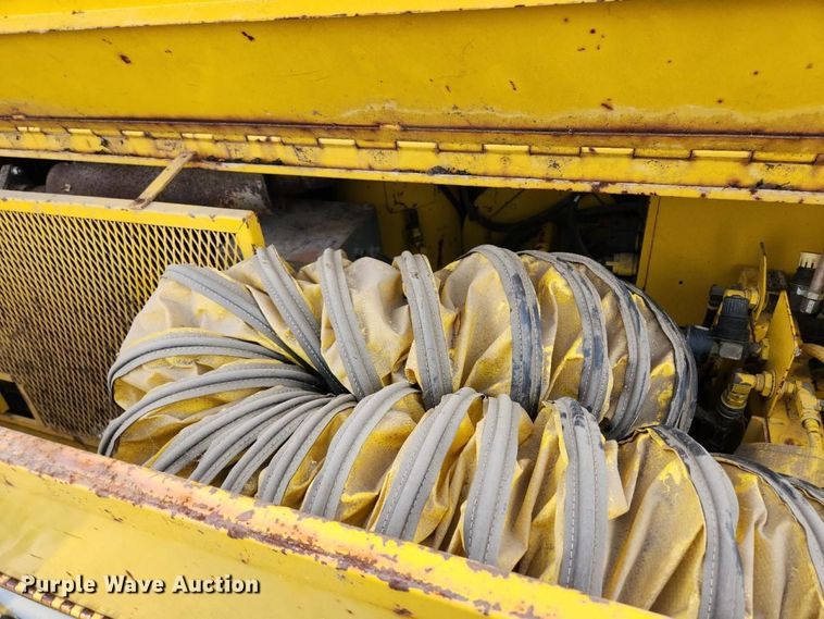 image for item YA5653 1990 Hesco manhole support trailer