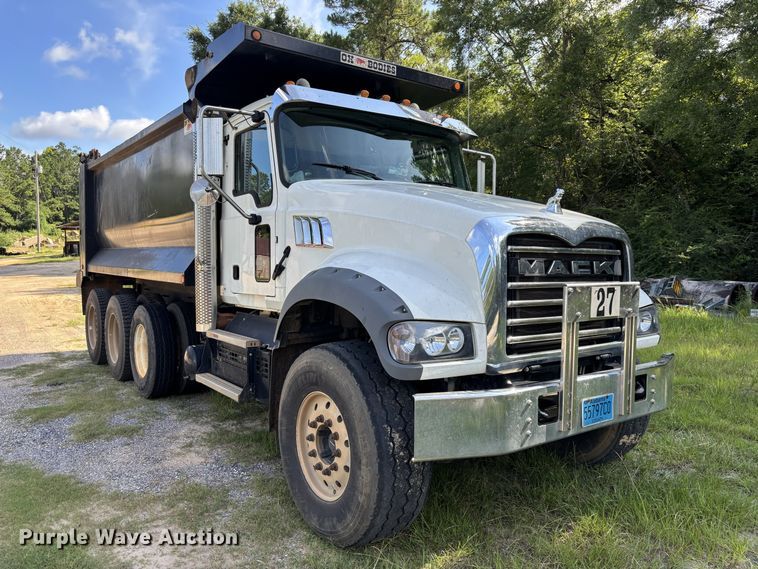 image for item ZA0836 2021 Mack Granite dump truck