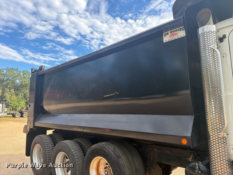 image for item ZA0836 2021 Mack Granite dump truck
