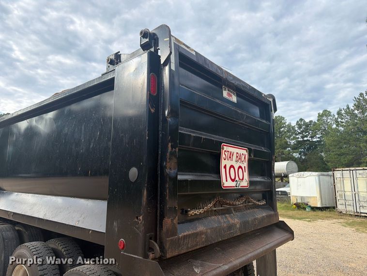 image for item ZA0836 2021 Mack Granite dump truck