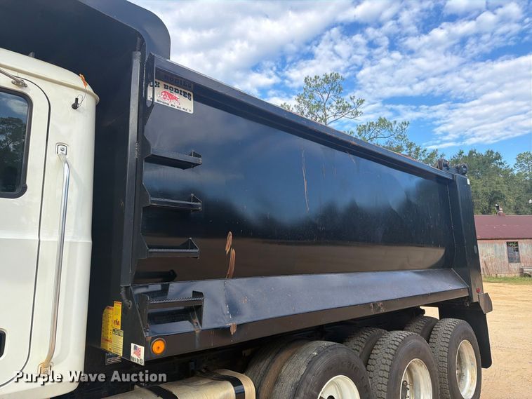 image for item ZA0836 2021 Mack Granite dump truck