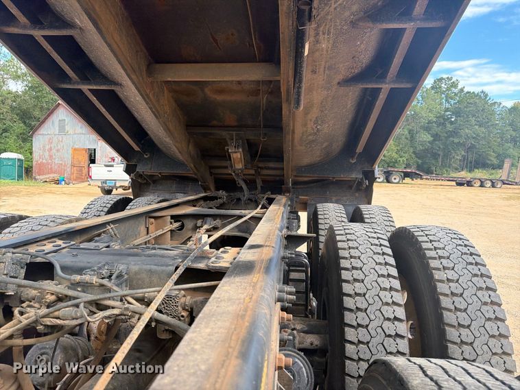 image for item ZA0836 2021 Mack Granite dump truck