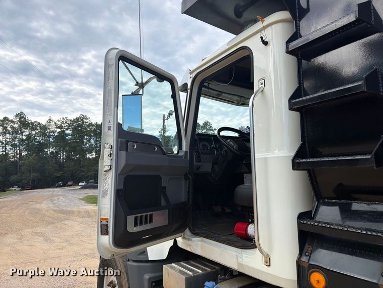image for item ZA0836 2021 Mack Granite dump truck