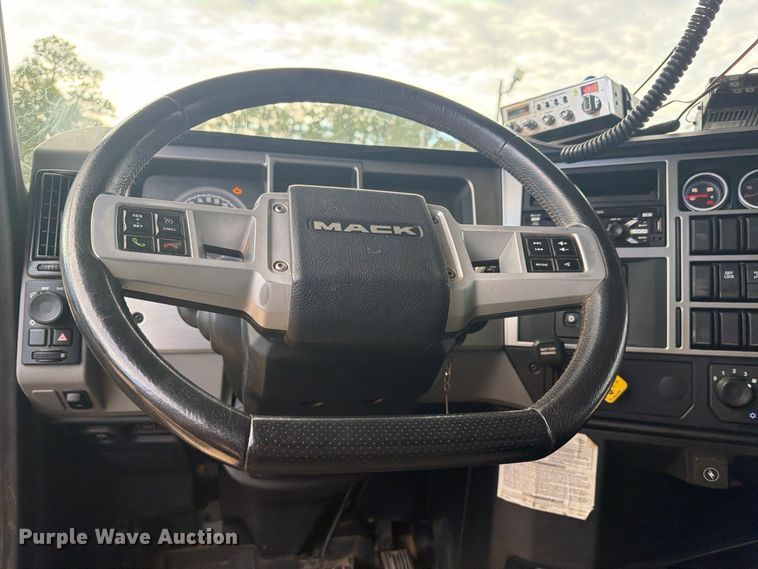 image for item ZA0836 2021 Mack Granite dump truck