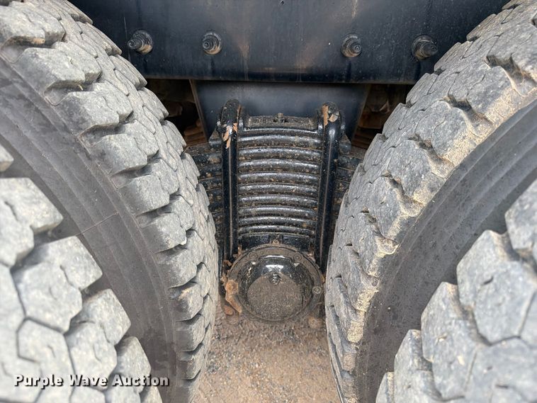 image for item ZA0836 2021 Mack Granite dump truck