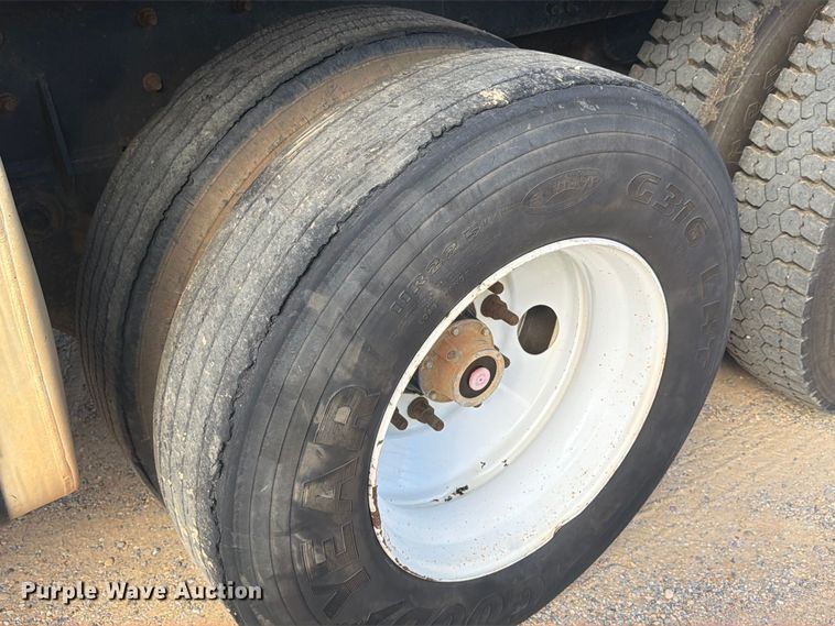 image for item ZA0836 2021 Mack Granite dump truck