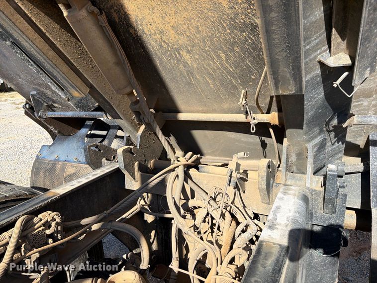 image for item ZA0837 2025 Kenworth T880 dump truck