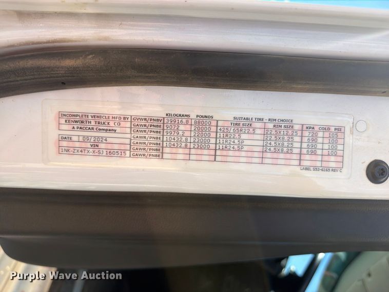 image for item ZA0838 2025 Kenworth T880 dump truck