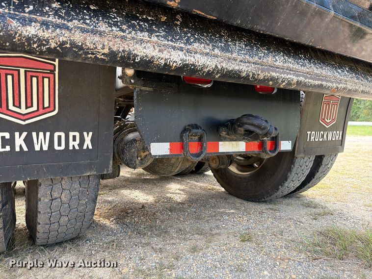 image for item ZA0840 2025 Kenworth T880 dump truck