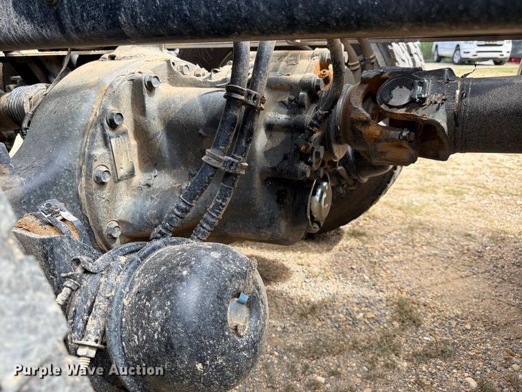 image for item ZA0840 2025 Kenworth T880 dump truck