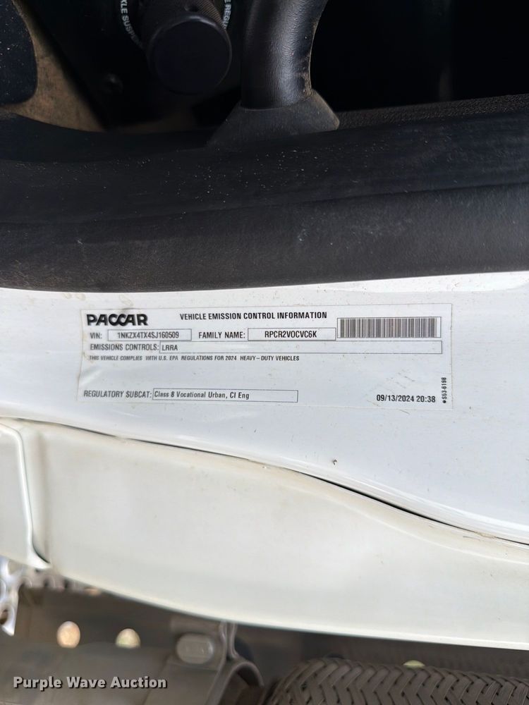 image for item ZA0840 2025 Kenworth T880 dump truck