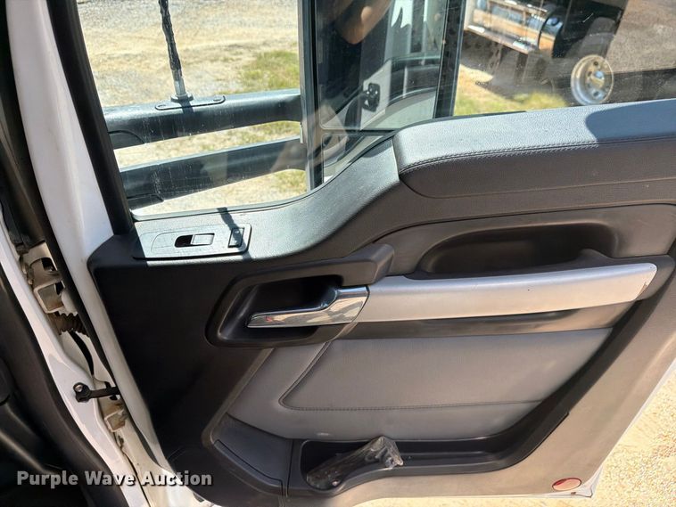 image for item ZA0843 2025 Kenworth T880 dump truck