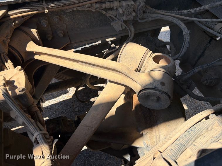 image for item ZA0843 2025 Kenworth T880 dump truck