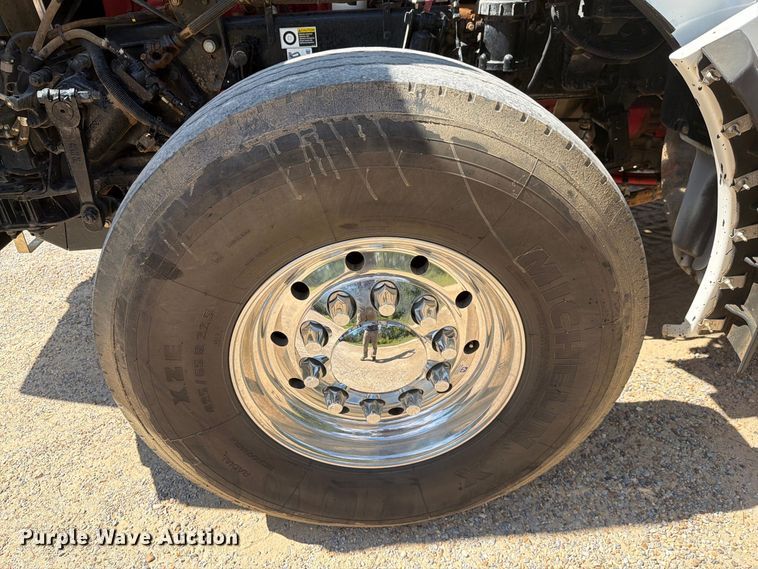 image for item ZA0843 2025 Kenworth T880 dump truck